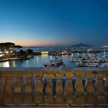 Marina Piccola 73 Hotel